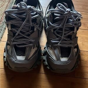 Balenciaga Tracks grey